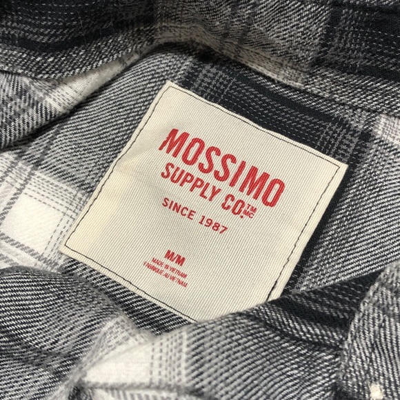 Mossimo Flannel Shirt - Picture 4 of 6